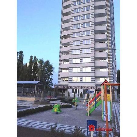 Green Stone Kyiv Exterior photo
